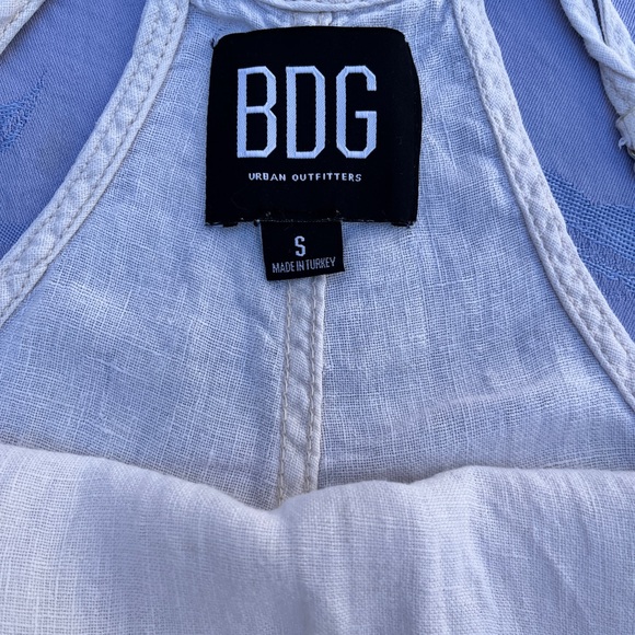 BDG white linen jumpsuit - Picture 5 of 6